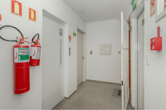 Imagem Apartamento com 2 Quartos à Venda, 67 m² em Cristal - Porto Alegre Imagem Apartamento com 2 Quartos à Venda, 67 m² em Cristal - Porto Alegre