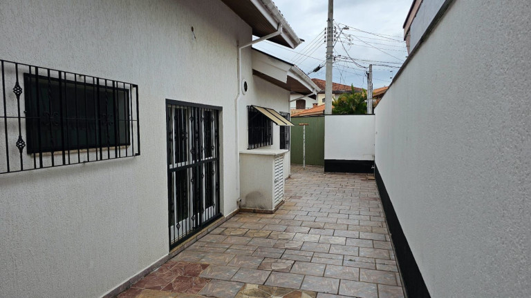 Imagem Casa com 3 Quartos à Venda, 210 m² em Chácara Do Visconde - Taubaté