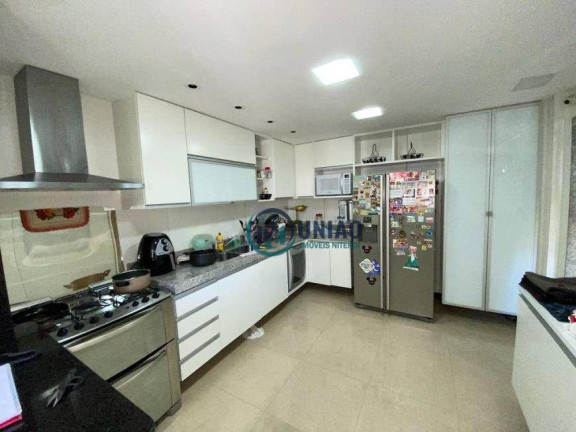 Imagem Apartamento com 4 Quartos à Venda, 250 m² em São Francisco - Niterói