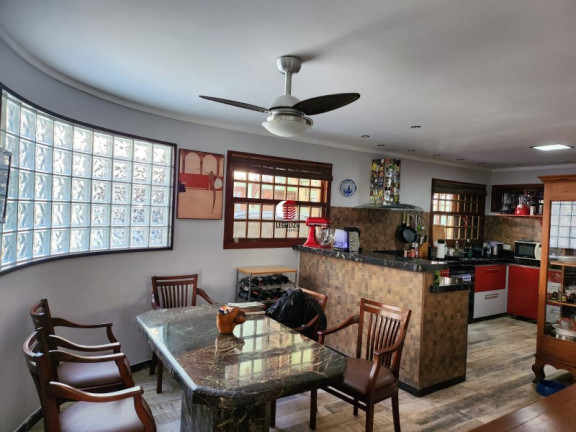 Imagem Casa com 6 Quartos à Venda, 505 m² em Manguinhos - Serra Imagem Casa com 6 Quartos à Venda, 505 m² em Manguinhos - Serra