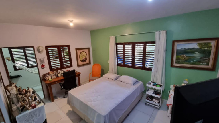 Imagem Casa com 4 Quartos à Venda, 320 m² em Candelária - Natal Imagem Casa com 4 Quartos à Venda, 320 m² em Candelária - Natal