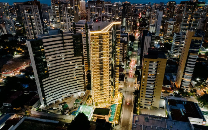Imagem Apartamento com 4 Quartos à Venda, 254 m² em 
     Meireles
     - 
     Fortaleza
    