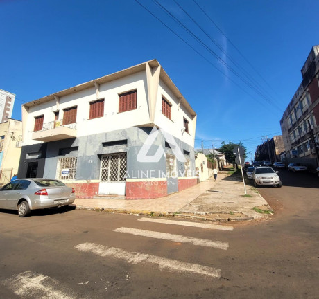 Imóvel Comercial à Venda,  em Centro - Cruz Alta