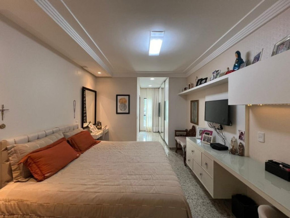 Imagem Sobrado com 4 Quartos à Venda, 473 m² em Loteamento Portal Do Sol I - Goiânia Imagem Sobrado com 4 Quartos à Venda, 473 m² em Loteamento Portal Do Sol I - Goiânia