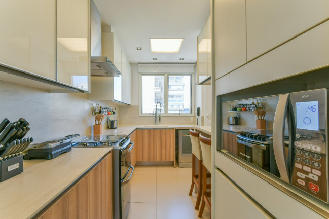 Imagem Apartamento com 2 Quartos à Venda, 151 m² em Itaim Bibi - São Paulo