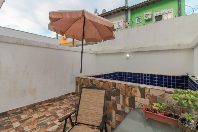 Imagem Casa com 3 Quartos à Venda, 120 m² em Guarujá - Porto Alegre Imagem Casa com 3 Quartos à Venda, 120 m² em Guarujá - Porto Alegre