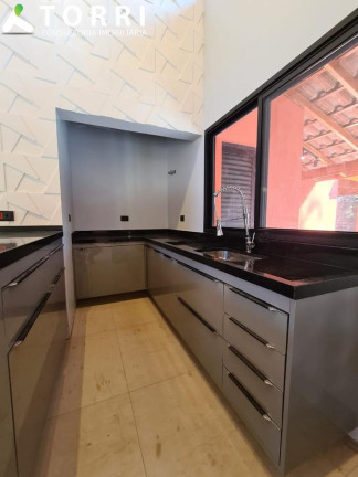 Imagem Imóvel com 3 Quartos à Venda, 500 m² em Centro - Ibiúna Imagem Imóvel com 3 Quartos à Venda, 500 m² em Centro - Ibiúna