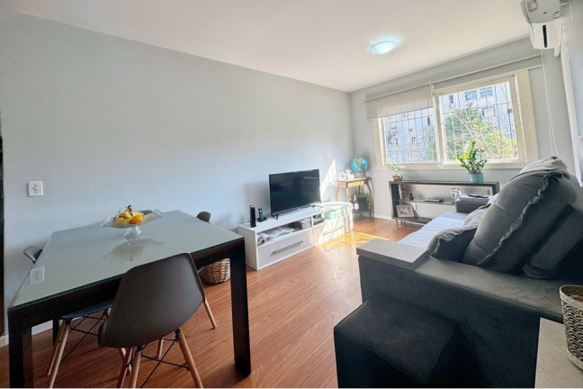Imagem Apartamento com 2 Quartos à Venda, 74 m² em Jardim Botânico - Porto Alegre Imagem Apartamento com 2 Quartos à Venda, 74 m² em Jardim Botânico - Porto Alegre