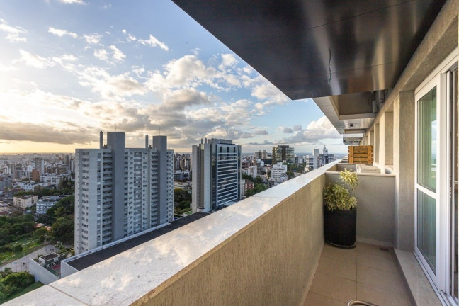 Imagem Apartamento com 2 Quartos à Venda, 71 m² em Petrópolis - Porto Alegre Imagem Apartamento com 2 Quartos à Venda, 71 m² em Petrópolis - Porto Alegre