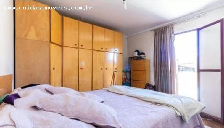Imagem Casa com 3 Quartos à Venda, 218 m² em Jardim Ubirajara (zona Sul) - São Paulo