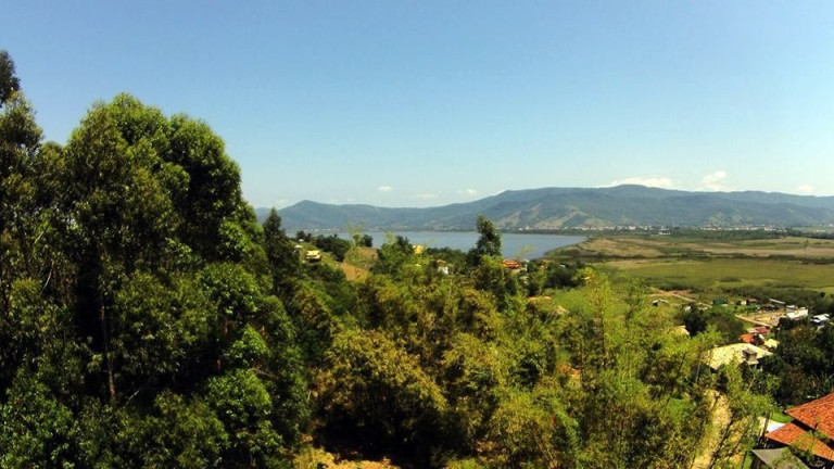 Terreno à Venda, 3.013 m² em Praia Da Ferrugem - Garopaba