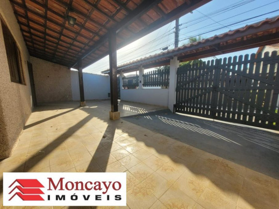 Imagem Casa com 3 Quartos à Venda, 250 m² em Praia Das Palmeiras - Caraguatatuba Imagem Casa com 3 Quartos à Venda, 250 m² em Praia Das Palmeiras - Caraguatatuba