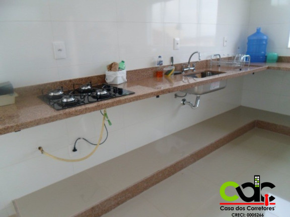 Imagem Sobrado com 4 Quartos à Venda,  em Rezende - Varginha