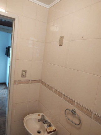 Imagem Imóvel com 2 Quartos à Venda, 51 m² em São Sebastião - Porto Alegre Imagem Imóvel com 2 Quartos à Venda, 51 m² em São Sebastião - Porto Alegre