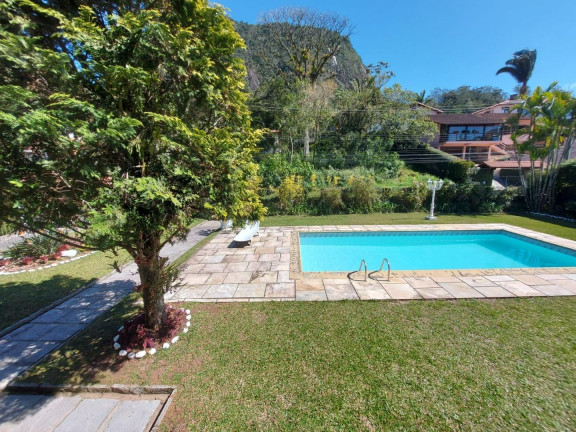 Imagem Casa com 4 Quartos à Venda, 260 m² em Carlos Guinle - Teresópolis Imagem Casa com 4 Quartos à Venda, 260 m² em Carlos Guinle - Teresópolis