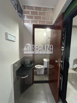 Imagem Casa com 3 Quartos à Venda, 231 m² em Vila Maria Helena - Uberaba Imagem Casa com 3 Quartos à Venda, 231 m² em Vila Maria Helena - Uberaba