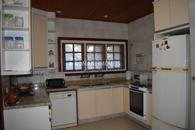 Imagem Imóvel com 3 Quartos à Venda, 159 m² em Região De Capivari - Campos Do Jordão Imagem Imóvel com 3 Quartos à Venda, 159 m² em Região De Capivari - Campos Do Jordão