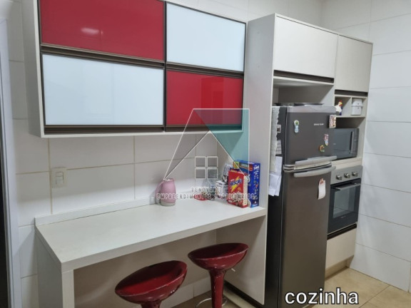 Imagem Casa com 3 Quartos à Venda, 136 m² em Centro - Brodowski Imagem Casa com 3 Quartos à Venda, 136 m² em Centro - Brodowski
