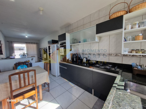 Imagem Casa com 2 Quartos à Venda, 76 m² em Warnow - Indaial Imagem Casa com 2 Quartos à Venda, 76 m² em Warnow - Indaial