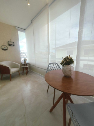 Imagem Casa com 4 Quartos à Venda, 203 m² em Buraquinho - Lauro De Freitas