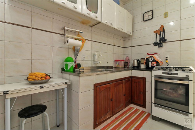 Imagem Imóvel com 2 Quartos à Venda, em Azenha - Porto Alegre Imagem Imóvel com 2 Quartos à Venda, em Azenha - Porto Alegre