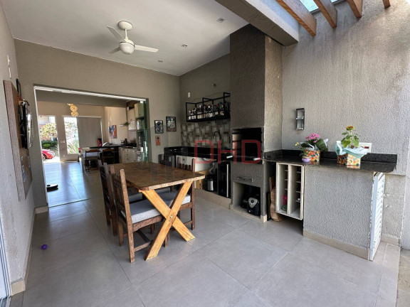 Imagem Casa de Condomínio com 2 Quartos à Venda, 160 m² em Cajuru Do Sul - Sorocaba Imagem Casa de Condomínio com 2 Quartos à Venda, 160 m² em Cajuru Do Sul - Sorocaba