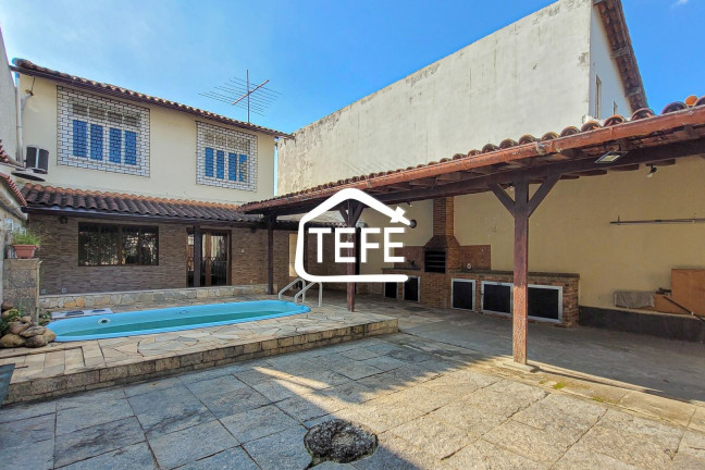 Casa com 4 Quartos à Venda, 187 m² em Pechincha - Rio De Janeiro