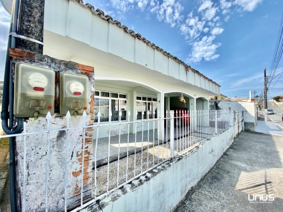 Imagem Casa com 3 Quartos à Venda, 330 m² em Areias - São José