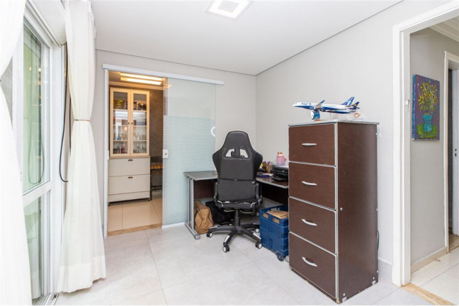 Imagem Casa com 3 Quartos à Venda, 180 m² em Parque Residencial Júlia - São Paulo