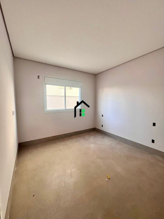 Apartamento com 3 Quartos à Venda, 130 m² em Centro - Patos De Minas