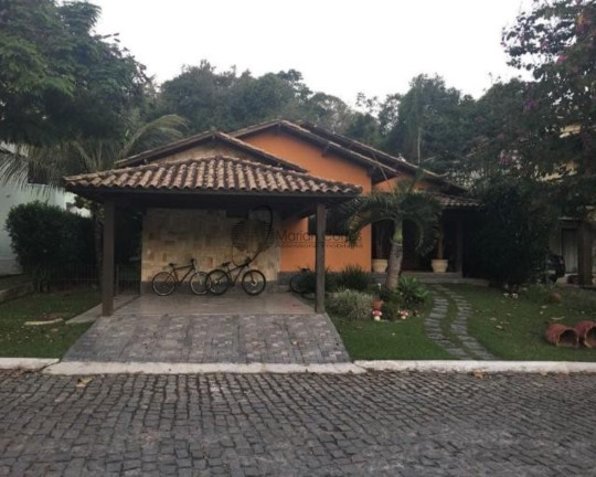Imagem Casa com 2 Quartos à Venda, 450 m² em Varzeas Das Moças - Niterói Imagem Casa com 2 Quartos à Venda, 450 m² em Varzeas Das Moças - Niterói