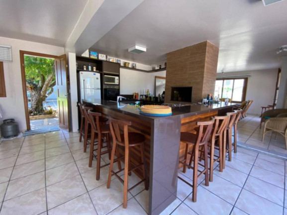 Imagem Casa com 5 Quartos à Venda, 229 m² em Noiva Do Mar - Xangri-lá