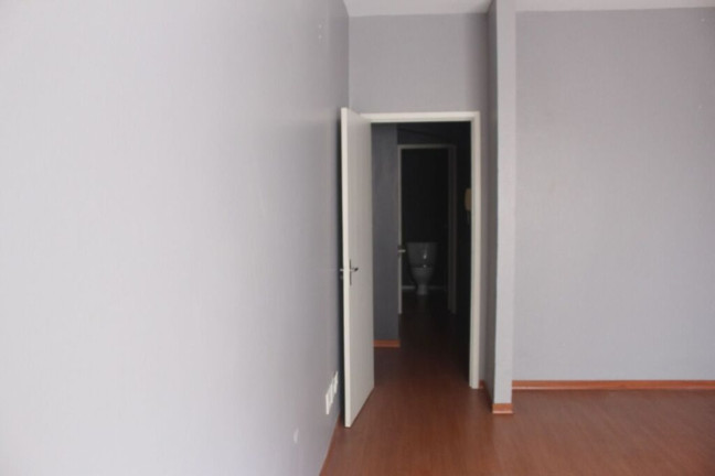 Imagem Imóvel à Venda, 33 m² em Bom Fim - Porto Alegre Imagem Imóvel à Venda, 33 m² em Bom Fim - Porto Alegre