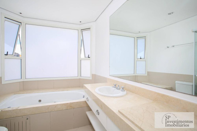 Imagem Apartamento com 3 Quartos à Venda, 260 m² em Panamby - São Paulo
