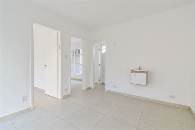 Sala Comercial à Venda, 38 m² em Higienópolis - São Paulo