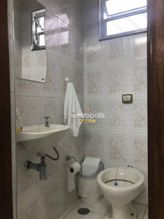 Imagem Sobrado com 3 Quartos à Venda, 199 m² em Santo Antônio - São Caetano Do Sul