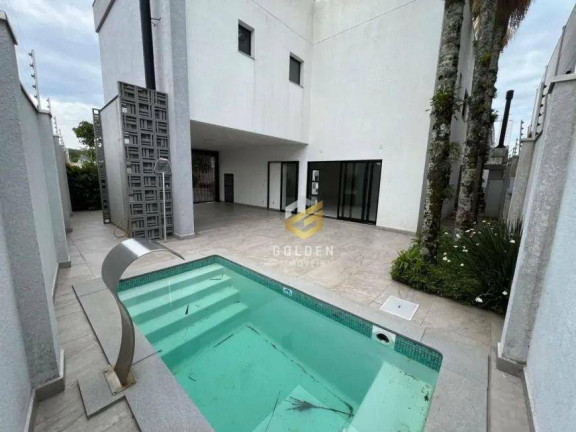 Imagem Casa com 4 Quartos à Venda, 250 m² em Barra - Balneário Camboriú Imagem Casa com 4 Quartos à Venda, 250 m² em Barra - Balneário Camboriú