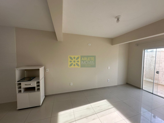 Imagem Apartamento com 2 Quartos para Alugar, 80 m² em Balneário Perequê - Porto Belo Imagem Apartamento com 2 Quartos para Alugar, 80 m² em Balneário Perequê - Porto Belo
