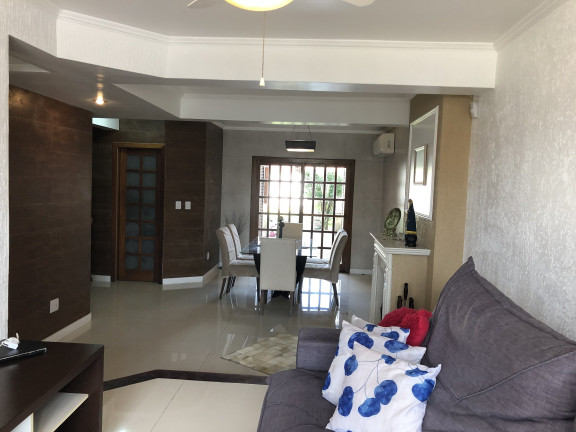 Imagem Casa com 4 Quartos à Venda, 489 m² em Niterói - Canoas Imagem Casa com 4 Quartos à Venda, 489 m² em Niterói - Canoas