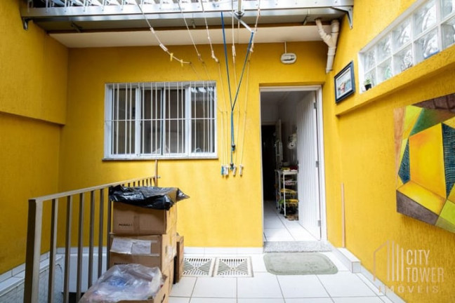 Imagem Casa com 2 Quartos à Venda, 143 m² em Cerqueira César - São Paulo Imagem Casa com 2 Quartos à Venda, 143 m² em Cerqueira César - São Paulo