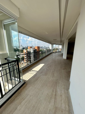 Imagem Imóvel com 3 Quartos à Venda, 405 m² em Moema - São Paulo Imagem Imóvel com 3 Quartos à Venda, 405 m² em Moema - São Paulo