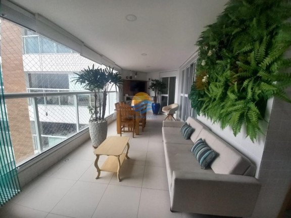 Apartamento com 3 Quartos à Venda, 122 m² em Gonzaga - Santos