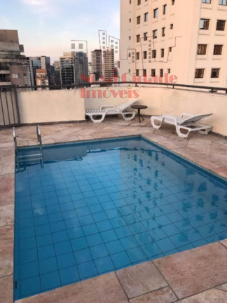 Imagem Apartamento com 2 Quartos à Venda, 130 m² em Vila Olímpia - São Paulo