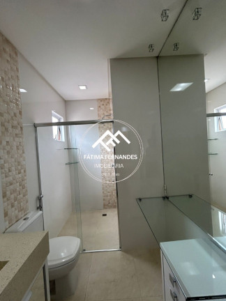 Imagem Apartamento com 4 Quartos à Venda, 222 m² em Meia Praia - Itapema Imagem Apartamento com 4 Quartos à Venda, 222 m² em Meia Praia - Itapema