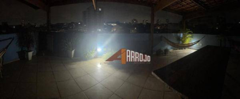 Imagem Sobrado com 3 Quartos à Venda, 567 m² em Penha De França - São Paulo Imagem Sobrado com 3 Quartos à Venda, 567 m² em Penha De França - São Paulo