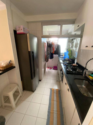Imagem Apartamento com 2 Quartos à Venda,  em Taboão - Diadema