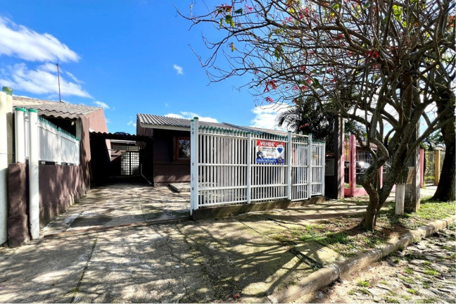 Imagem Casa com 2 Quartos à Venda, 75 m² em São José - Canoas Imagem Casa com 2 Quartos à Venda, 75 m² em São José - Canoas