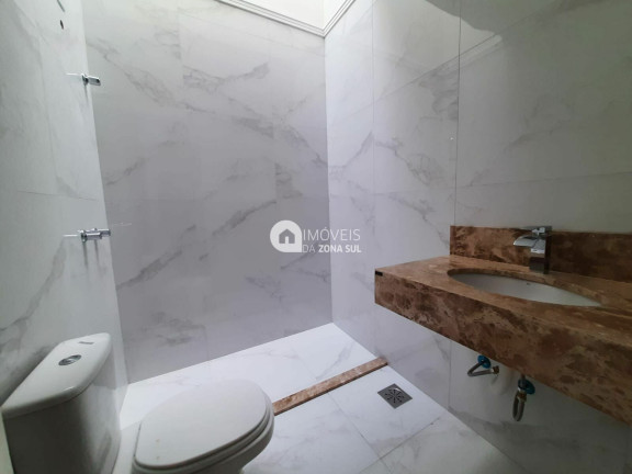 Imagem Casa com 2 Quartos à Venda, 105 m² Imagem Casa com 2 Quartos à Venda, 105 m²