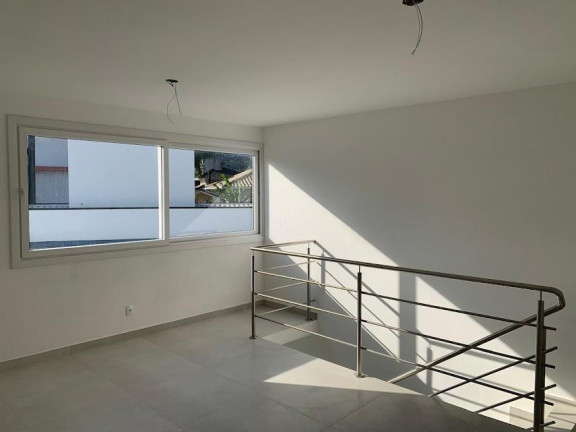 Imagem Casa com 2 Quartos à Venda, 192 m² em Cachoeira Do Bom Jesus - Florianópolis Imagem Casa com 2 Quartos à Venda, 192 m² em Cachoeira Do Bom Jesus - Florianópolis