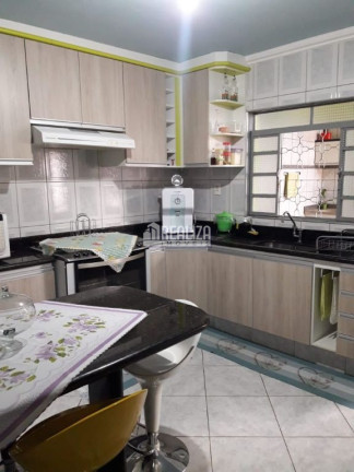 Imagem Casa com 2 Quartos à Venda, 360 m² em Parque Das Américas - Uberaba Imagem Casa com 2 Quartos à Venda, 360 m² em Parque Das Américas - Uberaba